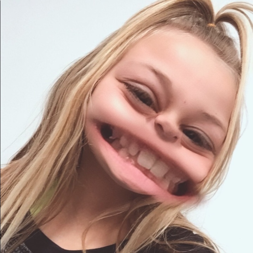 Meet your Posher, Jaycie